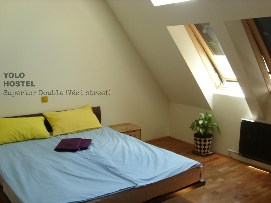 Yolo Hostel Будапеща Стая снимка
